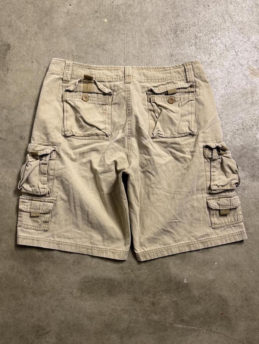 Plugg Vintage Y2K Khaki Multi Pocket Cargo Shorts